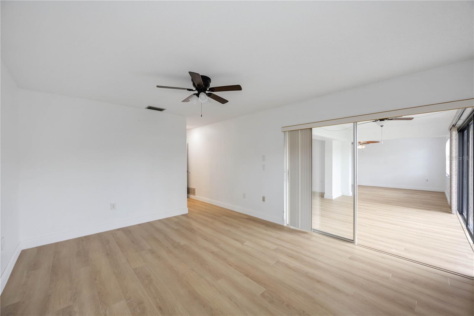 3880 EL POINIER CT #8702