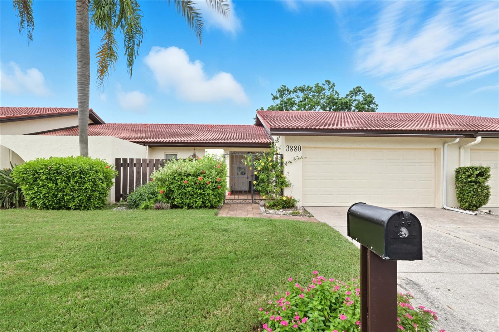 3880 EL POINIER CT #8702