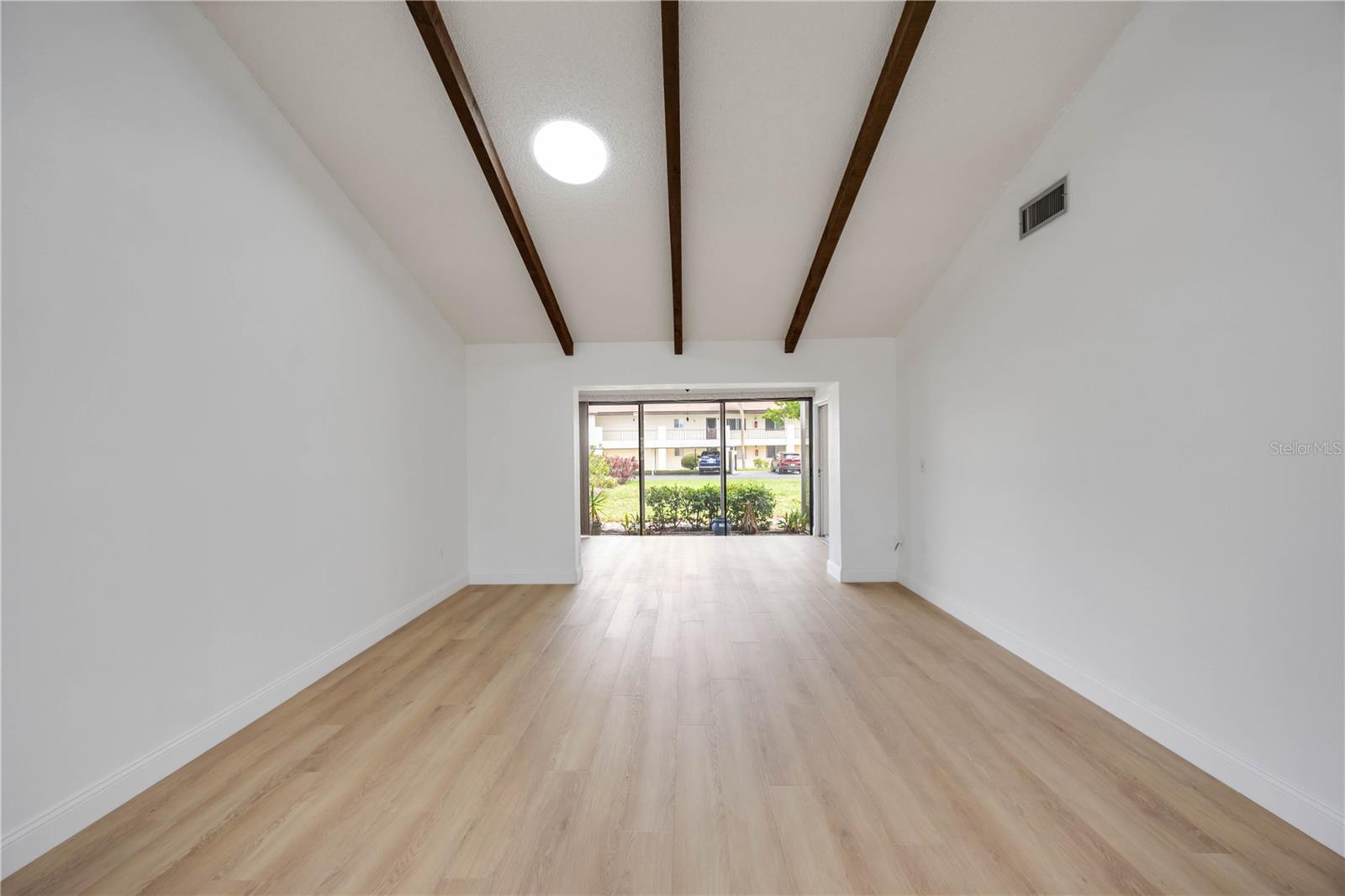 3880 EL POINIER CT #8702