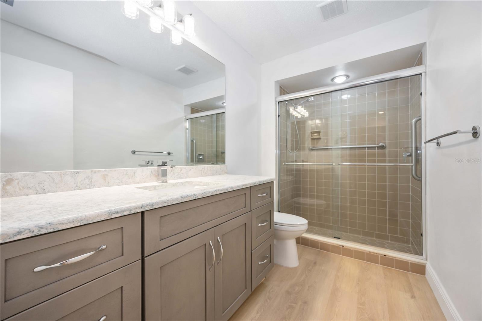 3880 EL POINIER CT #8702