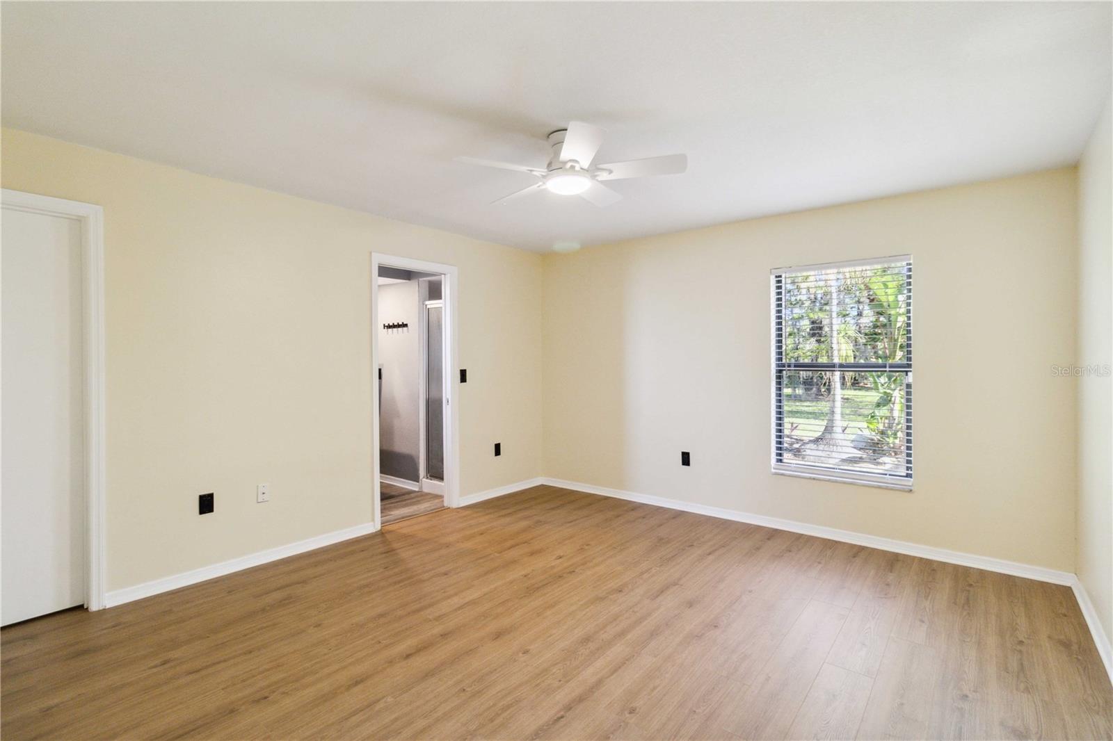 3509 65TH AVENUE CIR E