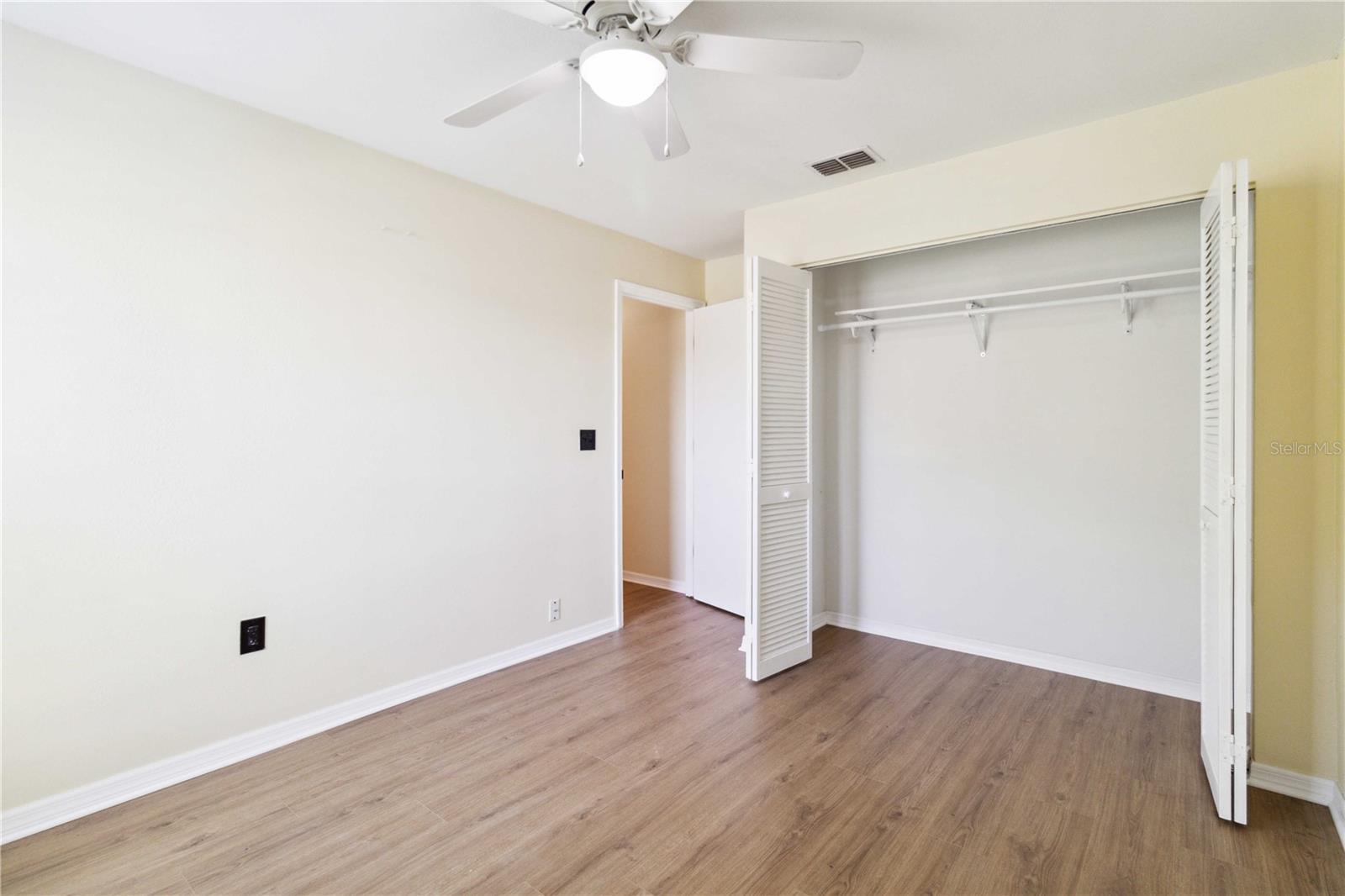 3509 65TH AVENUE CIR E