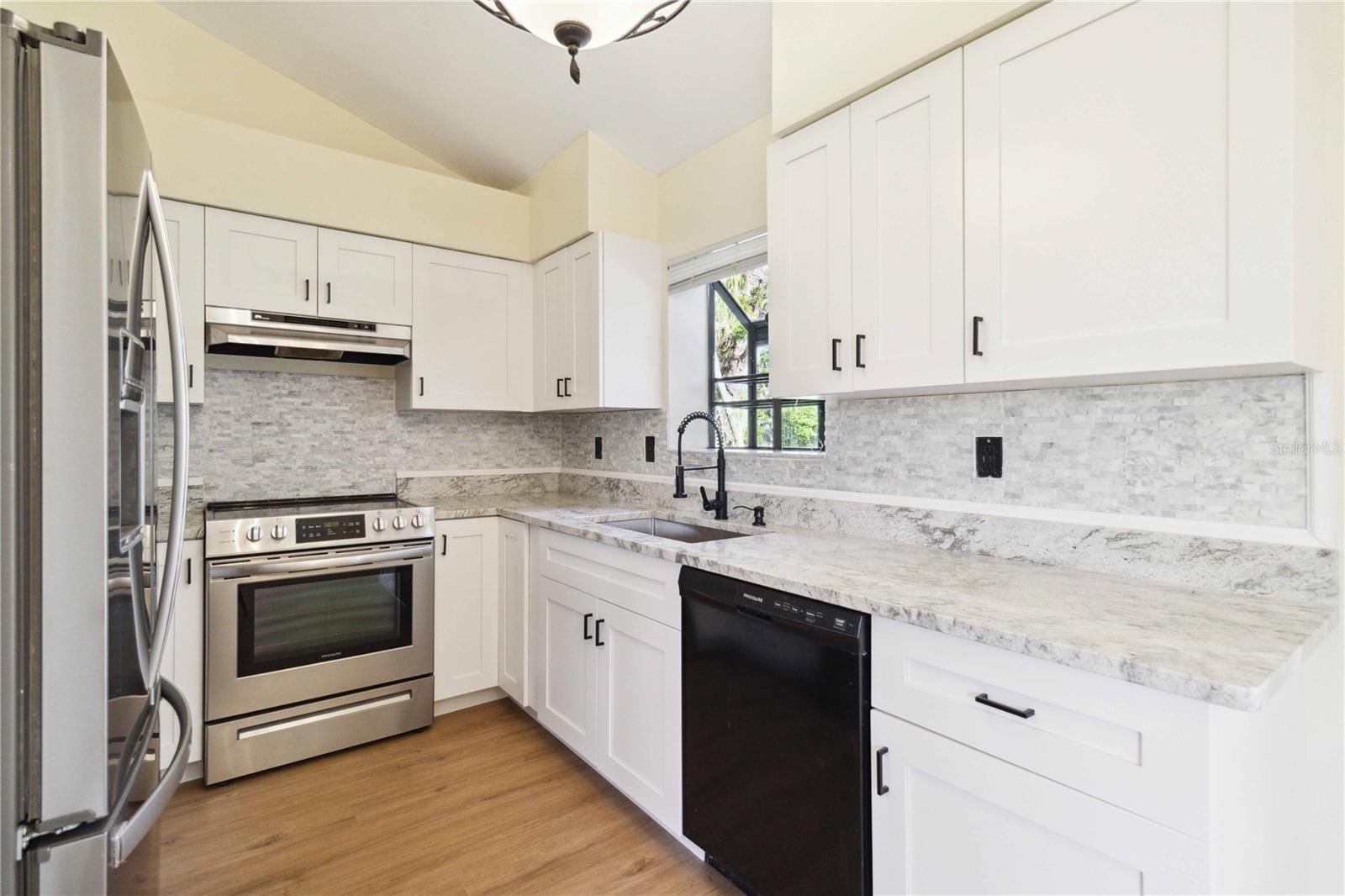 3509 65TH AVENUE CIR E