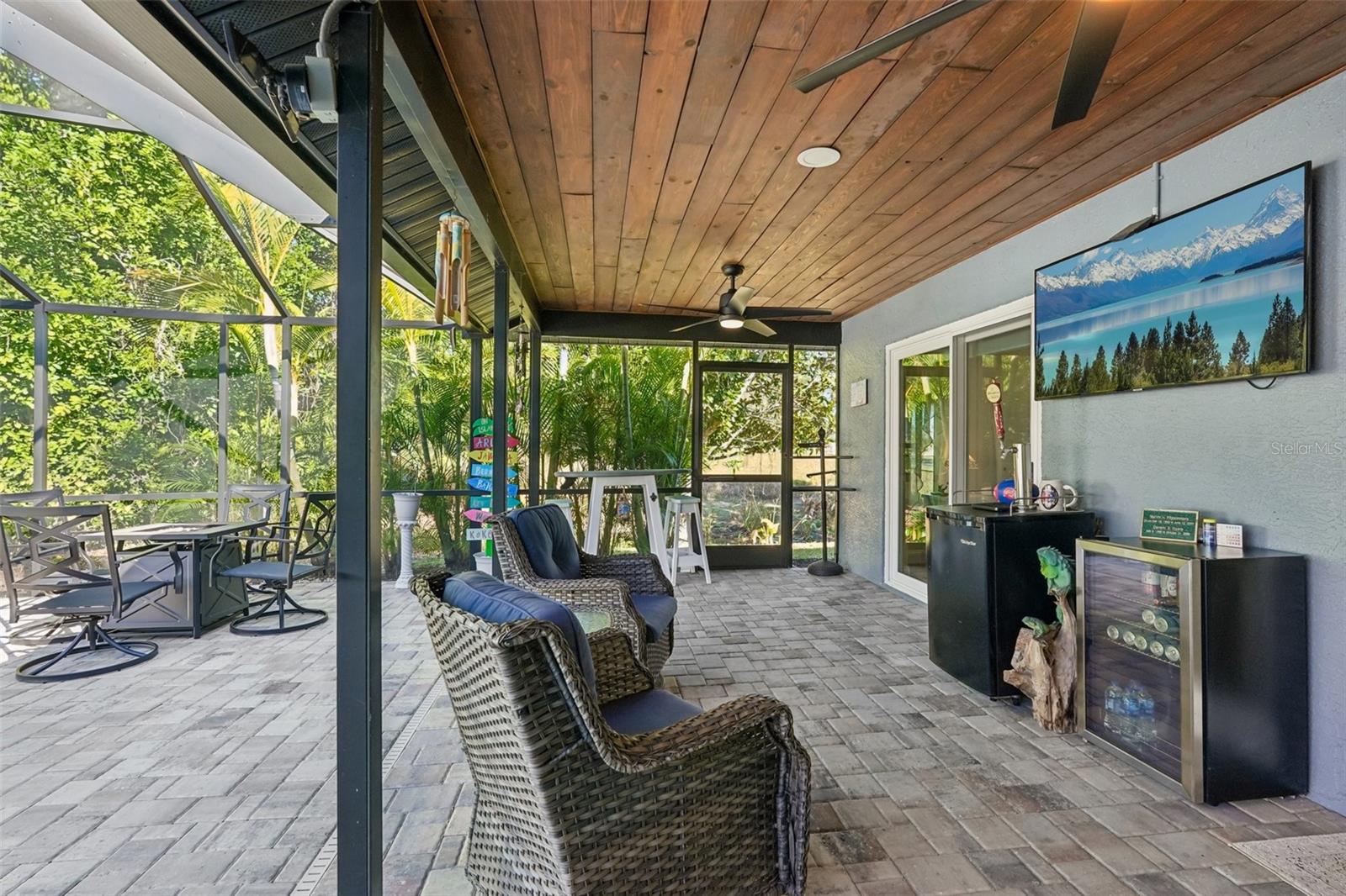 2304 SEATTLE SLEW DR