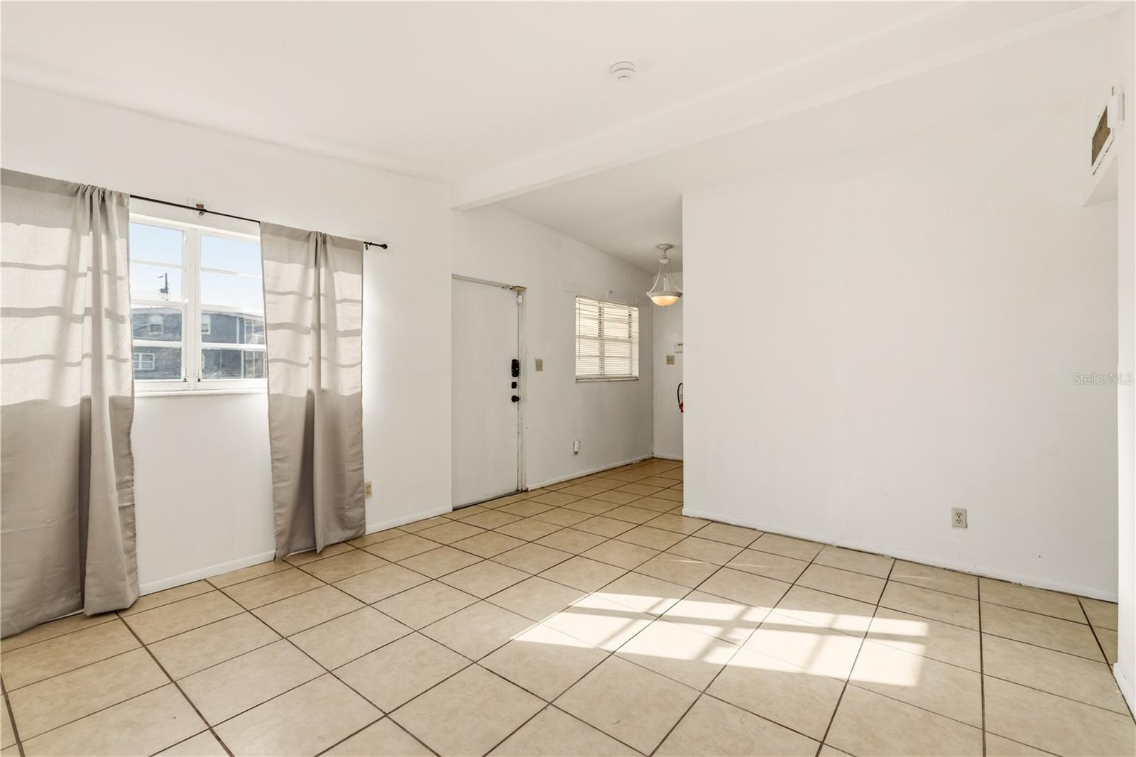 2615 9TH AVE. DRIVE E.