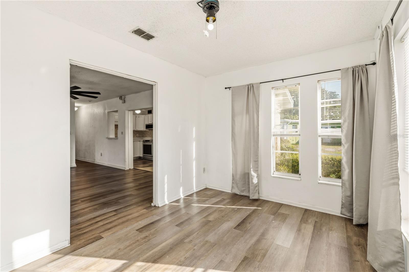 2615 9TH AVE. DRIVE E.