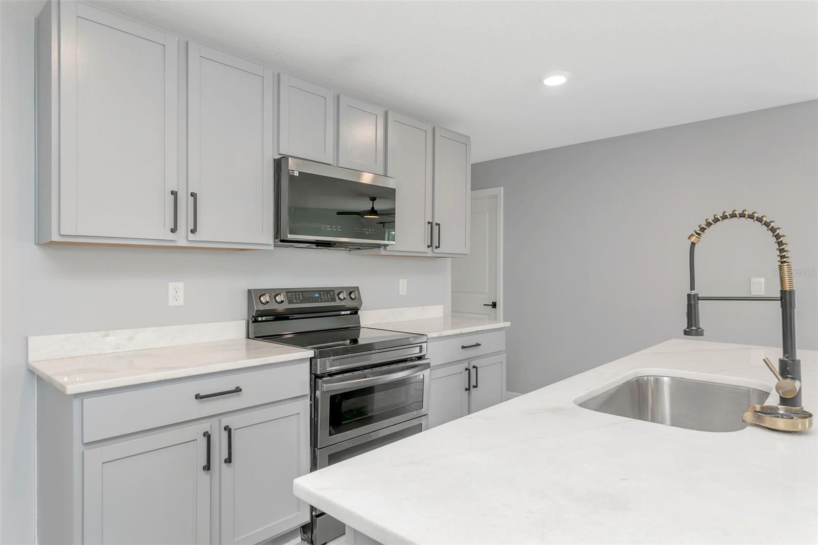 3140 ROCK SOUND ST