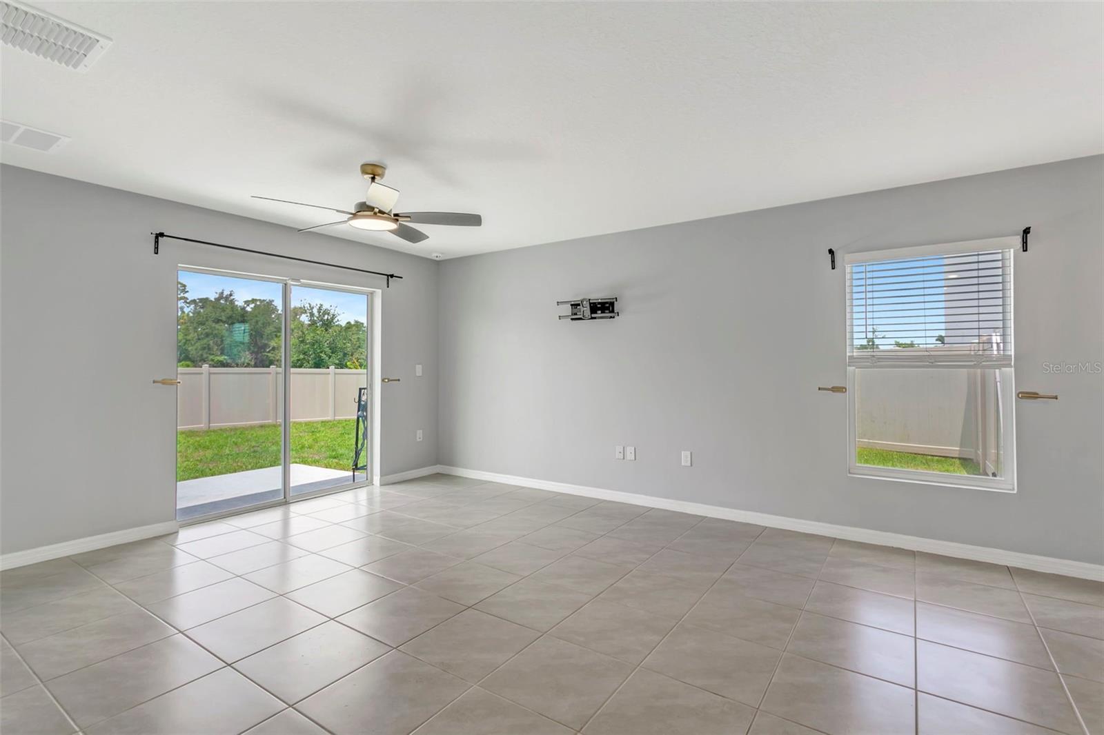3140 ROCK SOUND ST