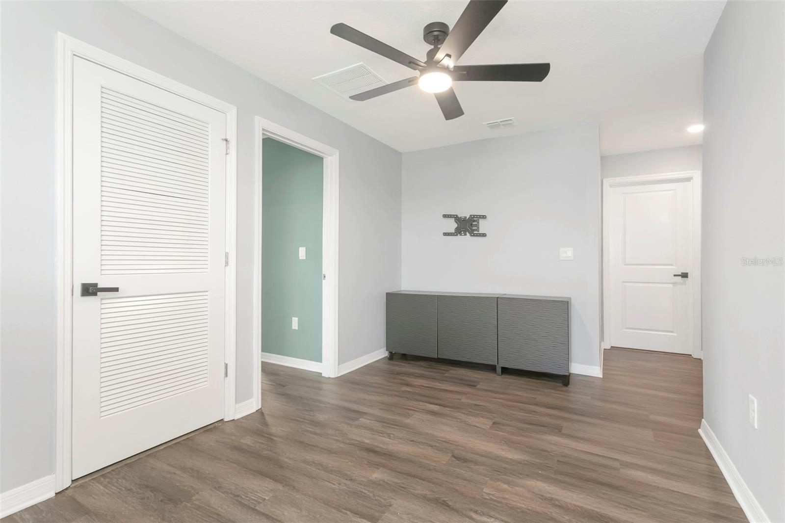 3140 ROCK SOUND ST