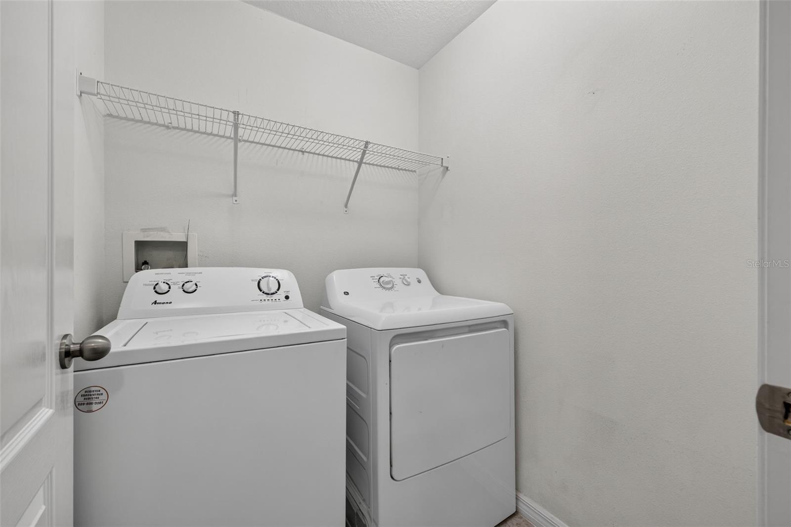 1702 IVORY GOOSE PL