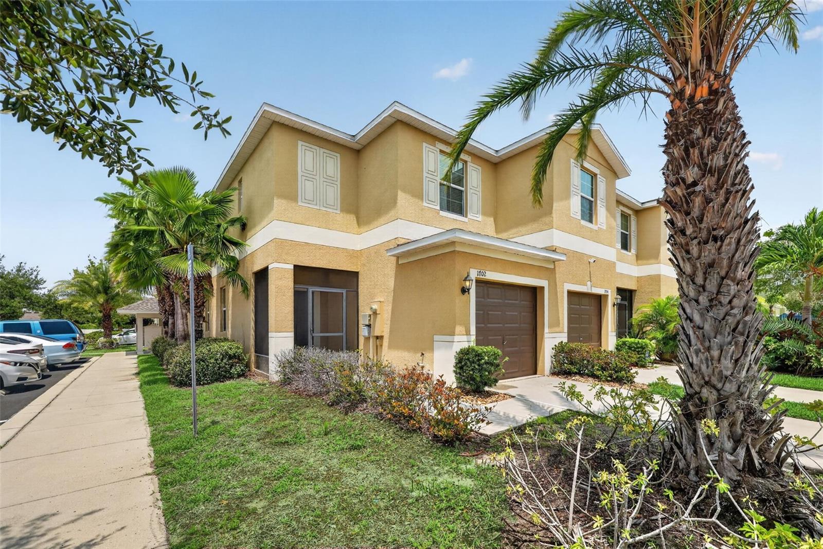 1702 IVORY GOOSE PL