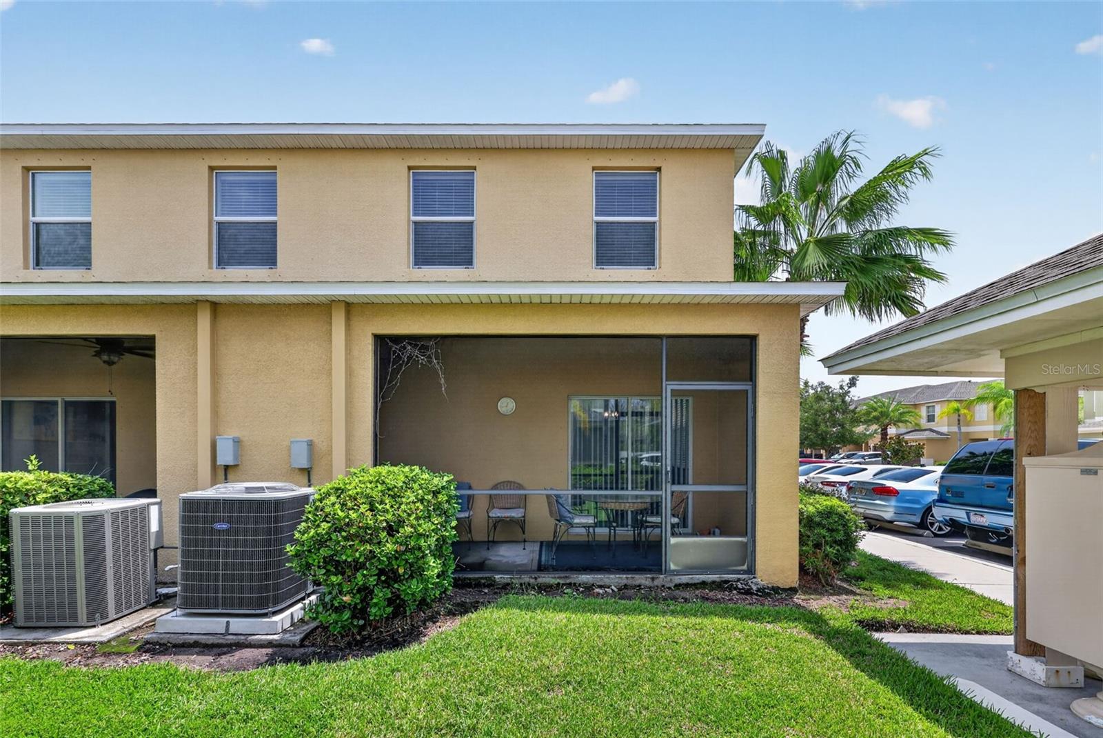 1702 IVORY GOOSE PL