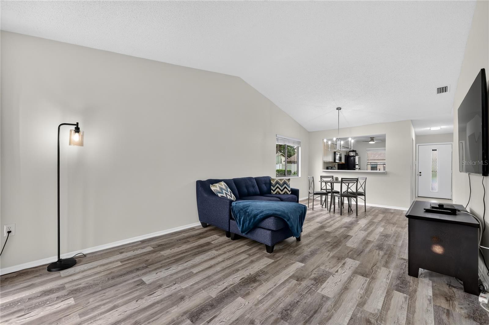 2707 60TH AVENUE TER W