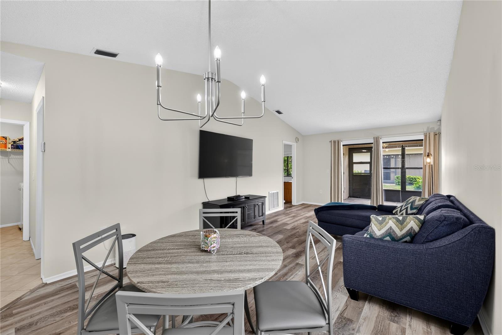 2707 60TH AVENUE TER W