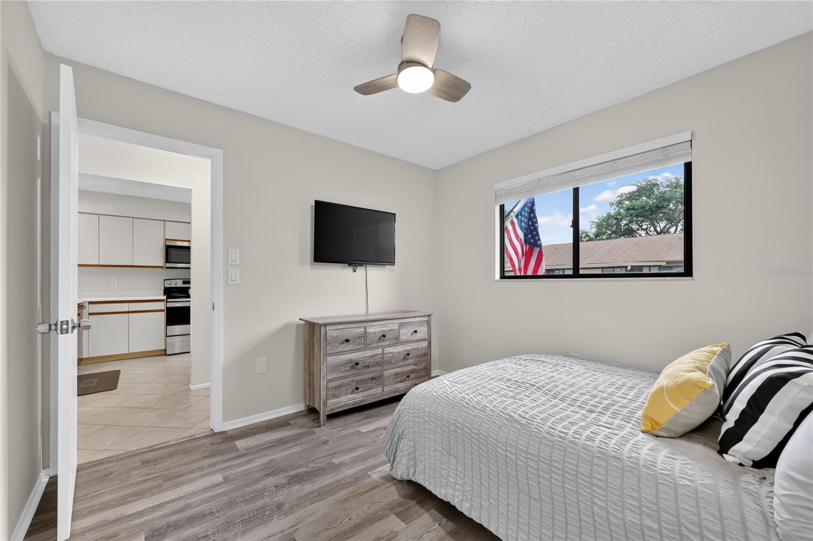 2707 60TH AVENUE TER W