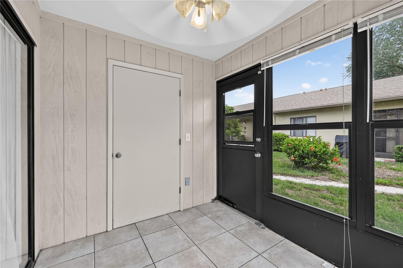 2707 60TH AVENUE TER W
