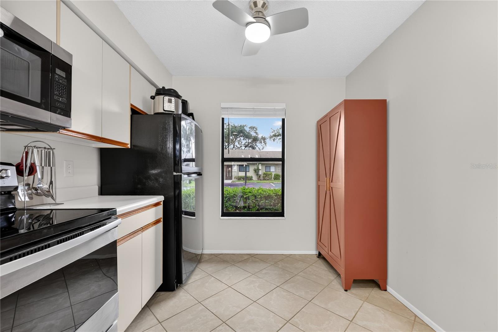 2707 60TH AVENUE TER W