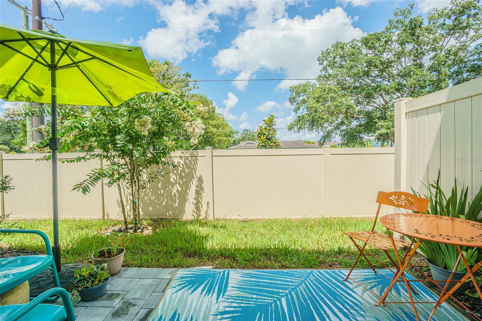 2714 CHESTNUT CREEK PL