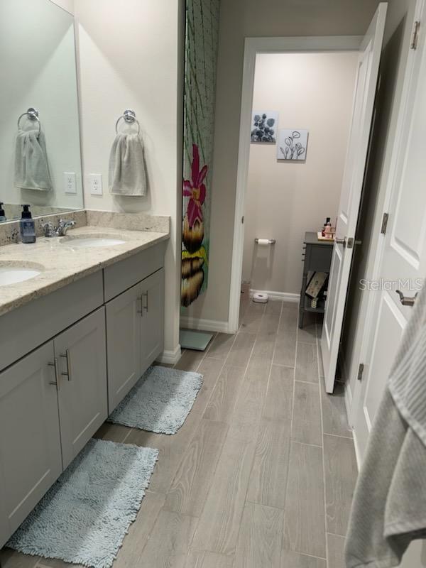 2714 CHESTNUT CREEK PL