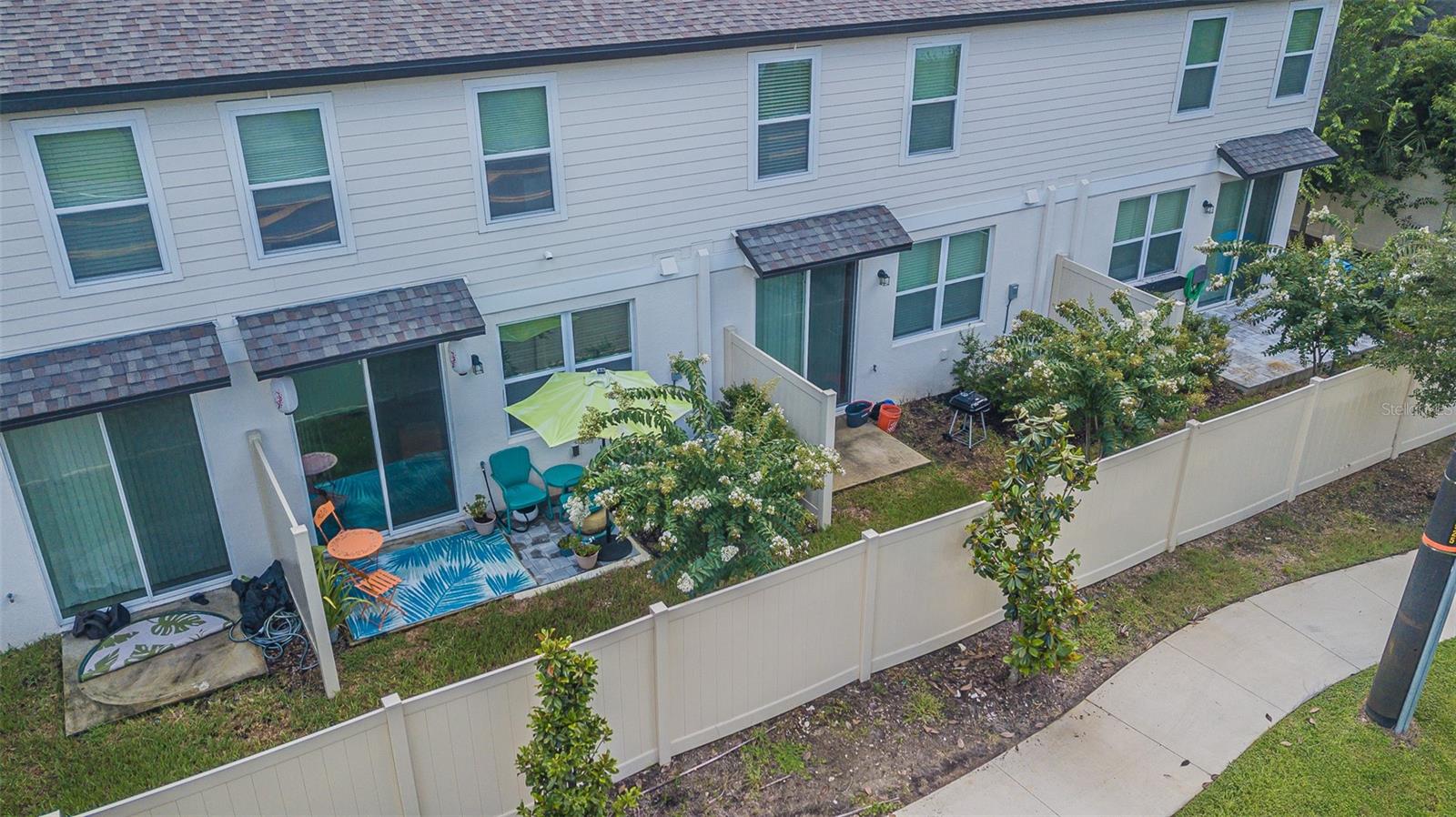 2714 CHESTNUT CREEK PL