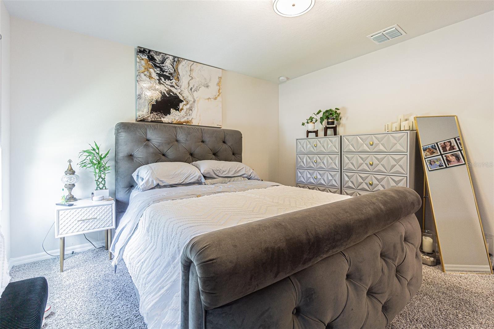 2714 CHESTNUT CREEK PL