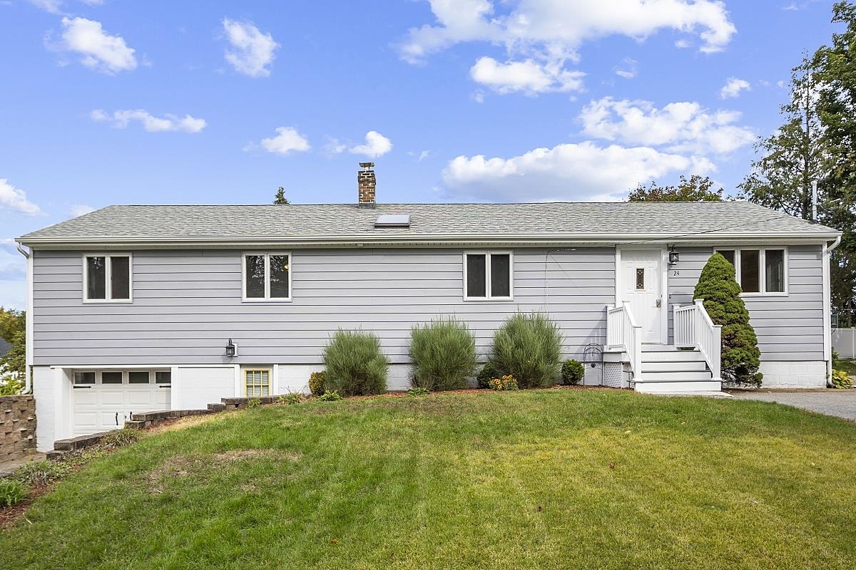 24 Maclarnon Road