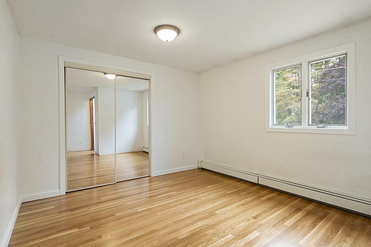24 Maclarnon Road