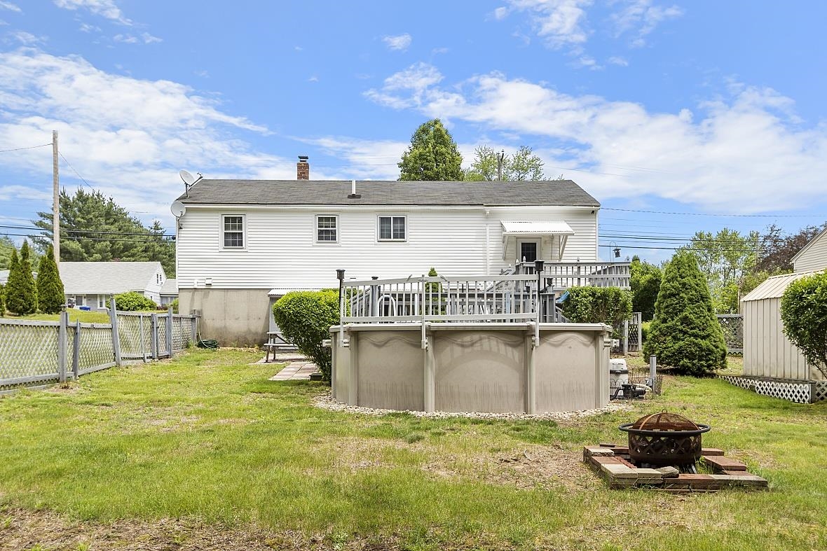 351 South Mammoth Road