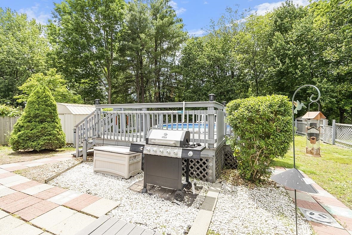 351 South Mammoth Road