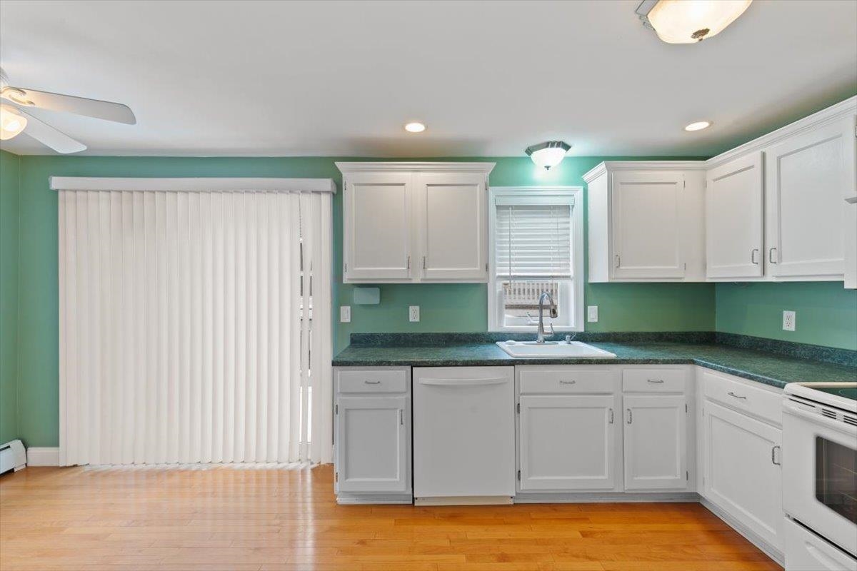 11 Valley West Way