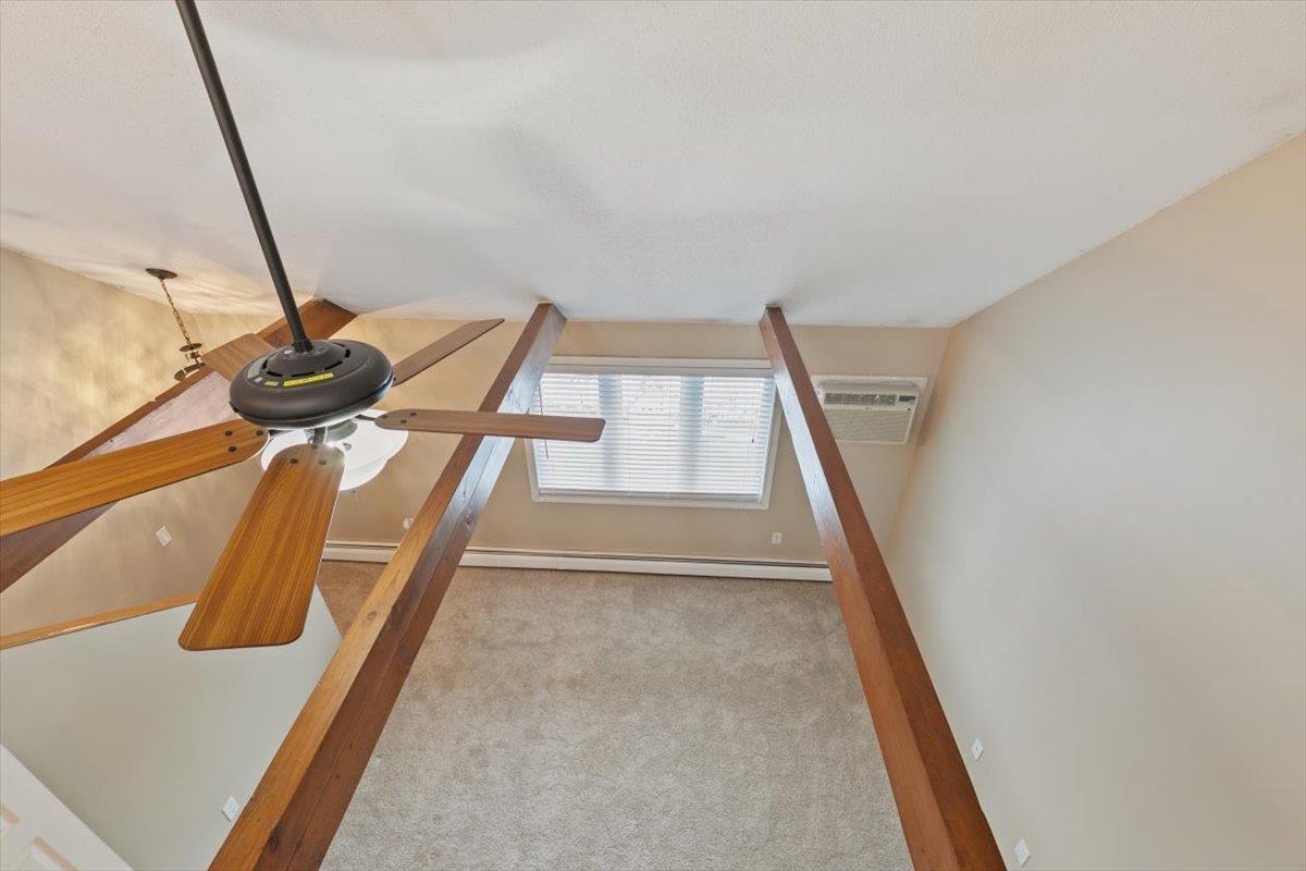 11 Valley West Way