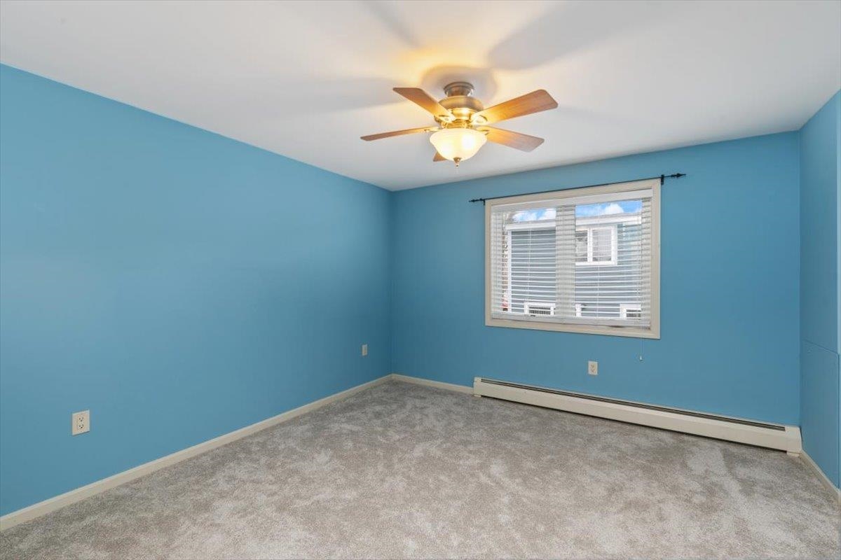 11 Valley West Way
