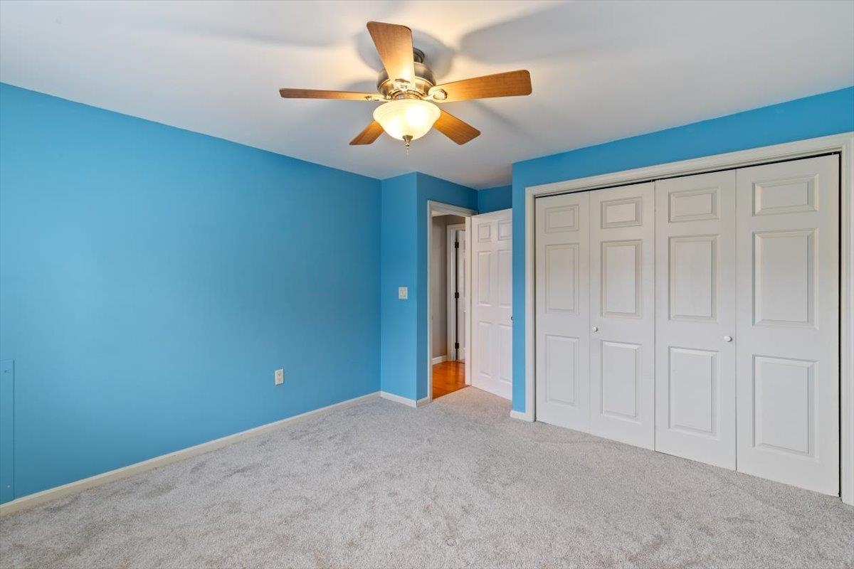 11 Valley West Way