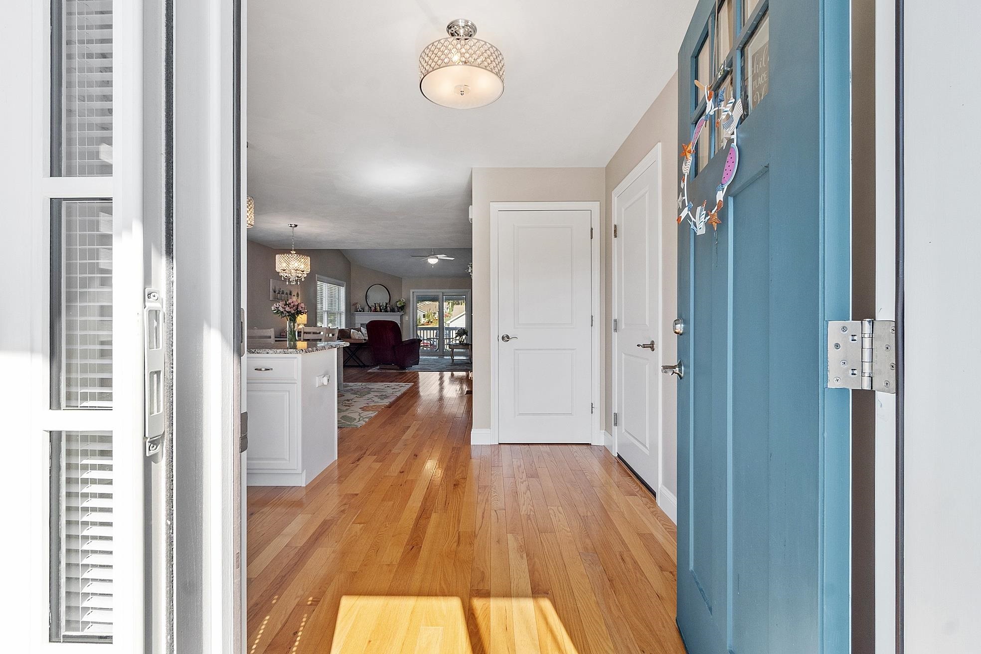 1 Redwood Road Unit: 216/28