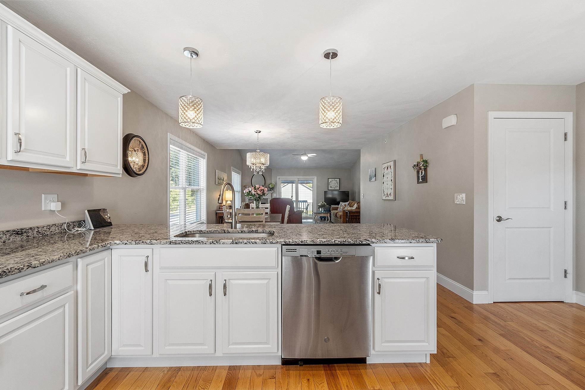 1 Redwood Road Unit: 216/28