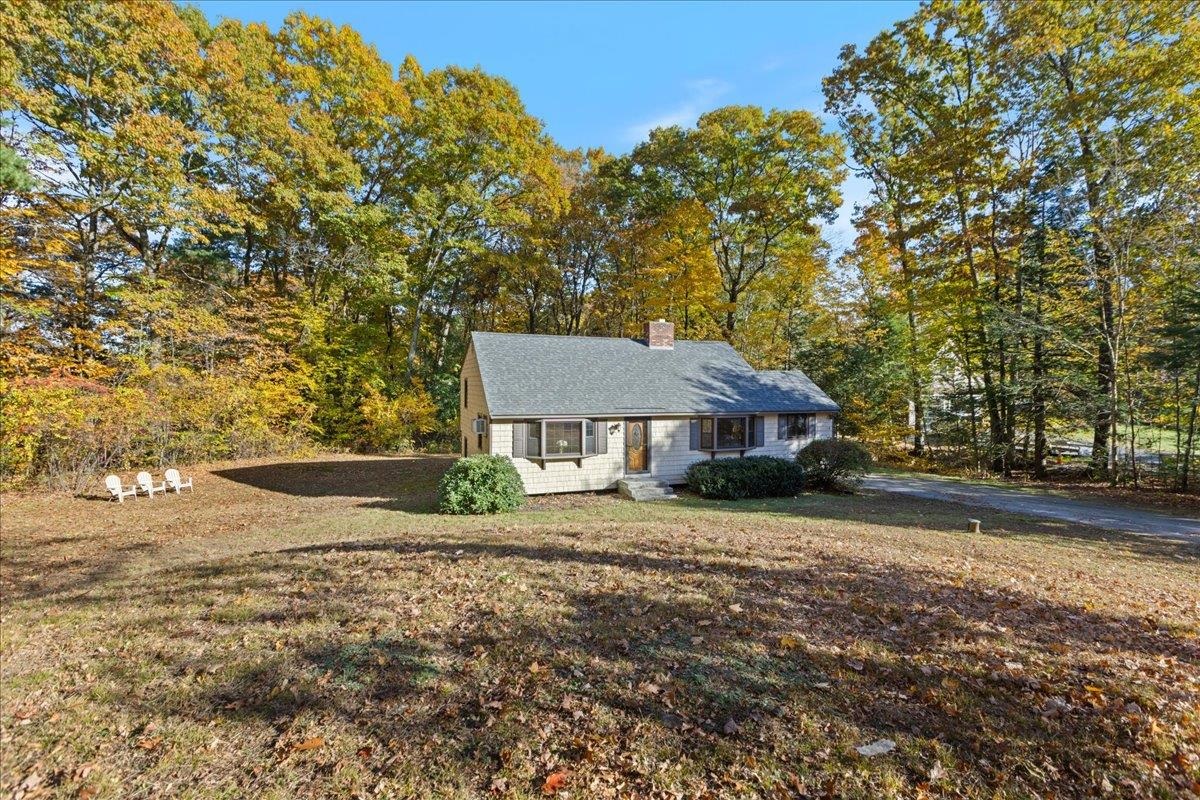 18 Royal Range Road