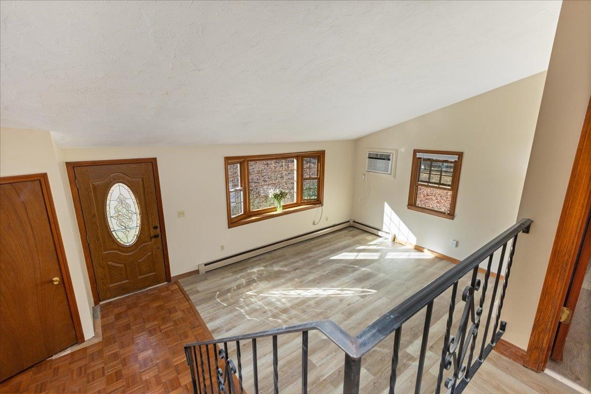18 Royal Range Road