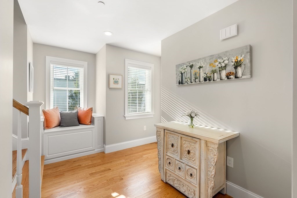 25 Cherry St # 3