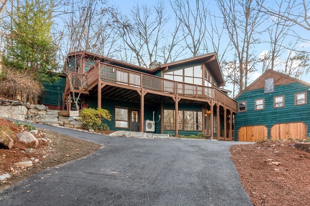 200 Boxford Road
