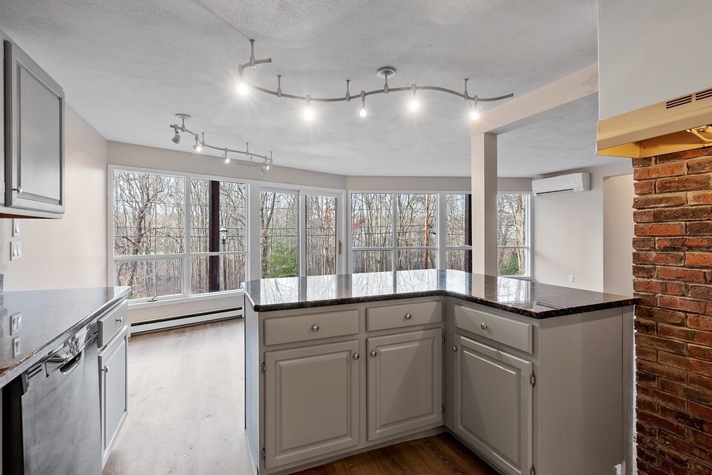 200 Boxford Road