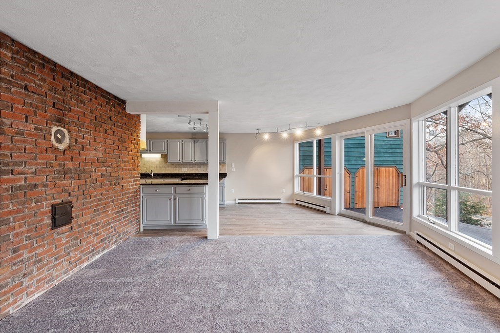 200 Boxford Road