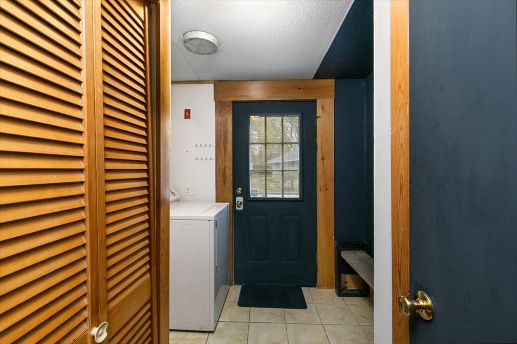 84 Forest Rd