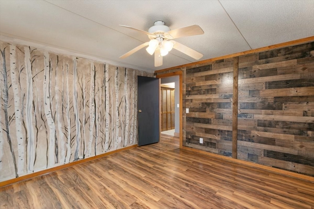 84 Forest Rd