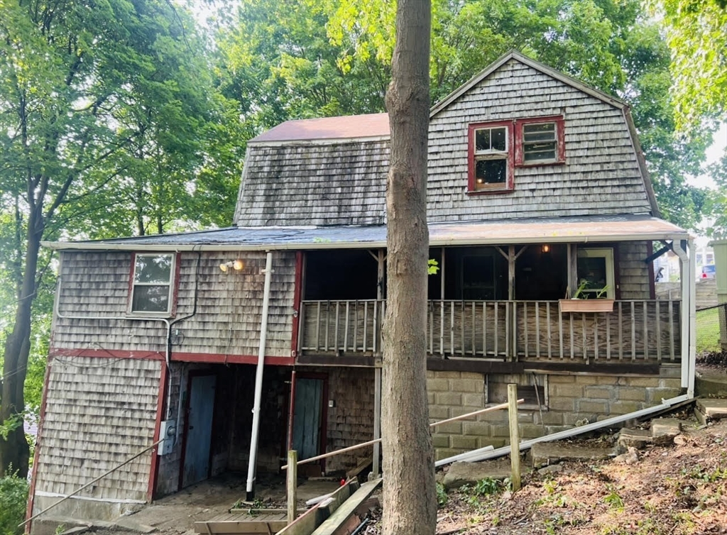 43 Island Ave