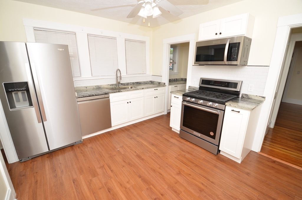 55-57 Tappan St
