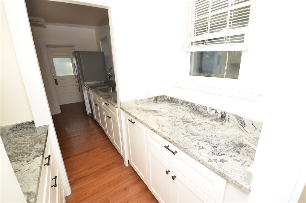 55-57 Tappan St