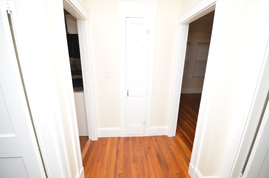 55-57 Tappan St