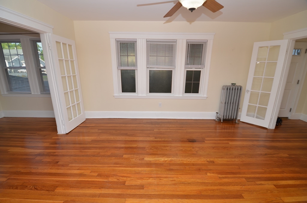 55-57 Tappan St