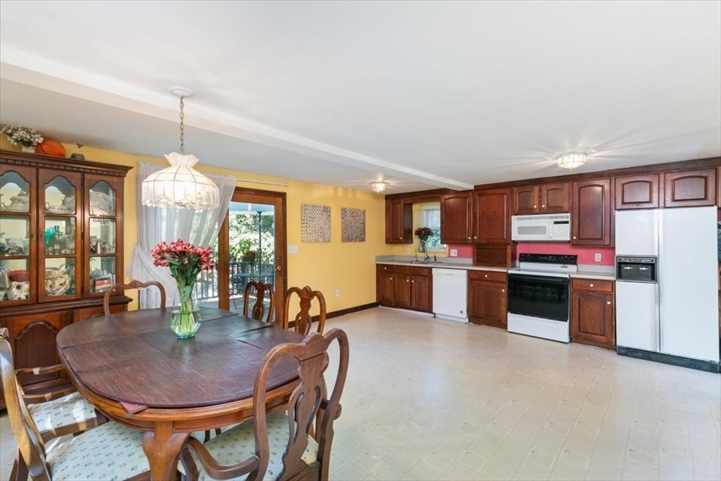1 Evans Dr