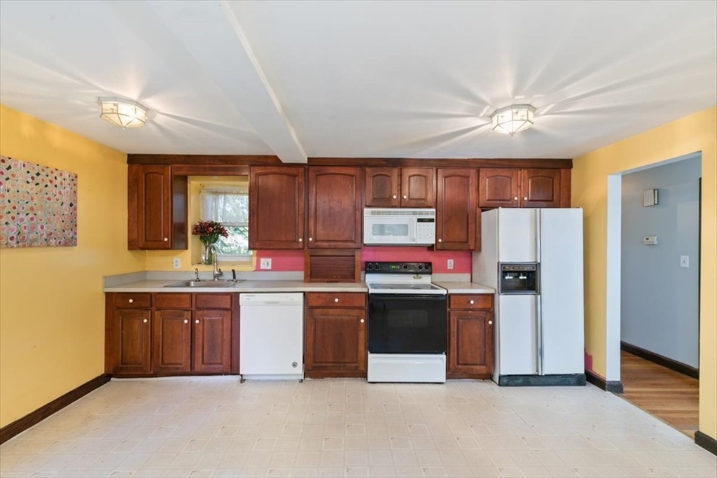 1 Evans Dr
